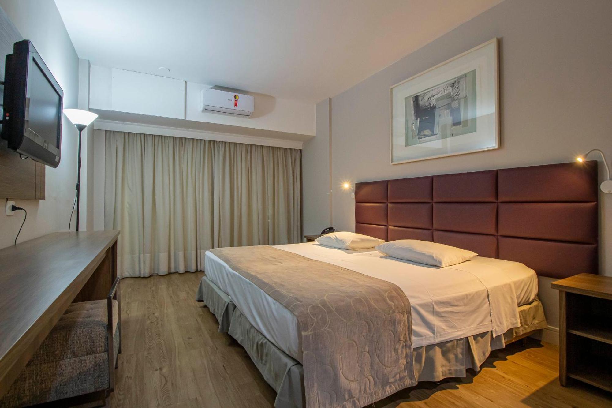 Hotel Victoria Villa Curitiba By Nacional Inn Exteriör bild