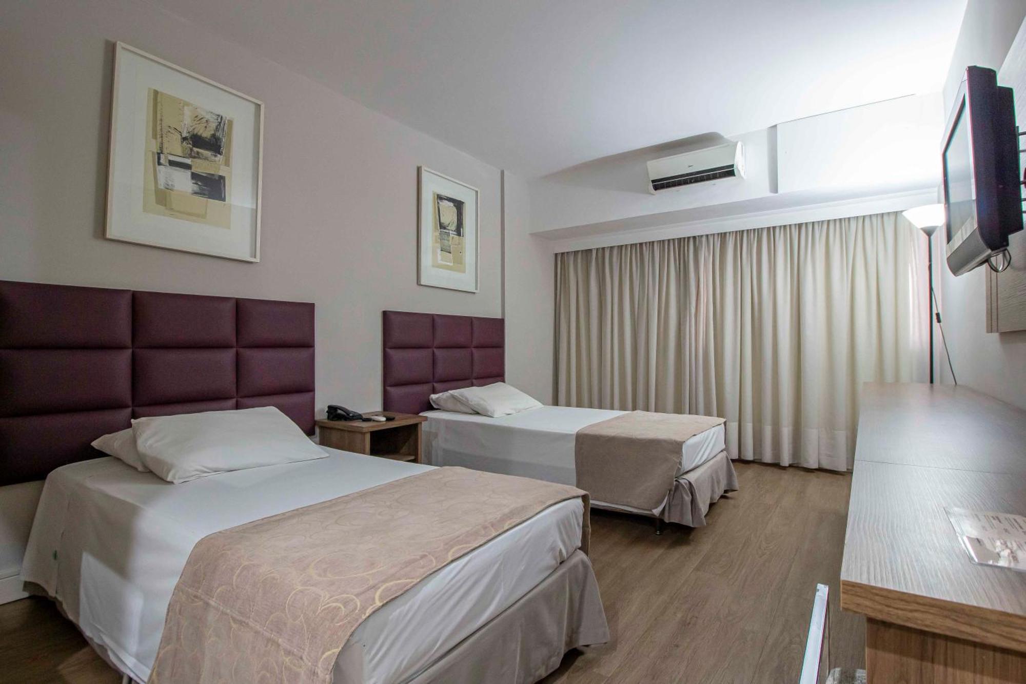 Hotel Victoria Villa Curitiba By Nacional Inn Exteriör bild