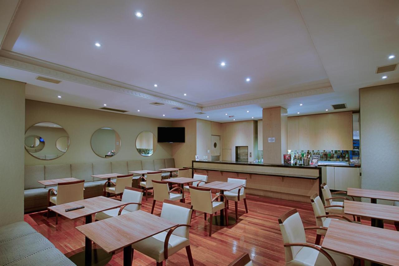 Hotel Victoria Villa Curitiba By Nacional Inn Exteriör bild
